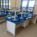 Bàn ghế thí nghiệm học sinh môn Vật lí (2 bảng điện)