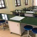 Bàn ghế học sinh phòng Hoá học,sinh học loại bàn dài 2m2